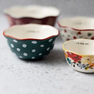 Pioneer Woman Flea Market nesting floral measuring bowl cup set red green yellow